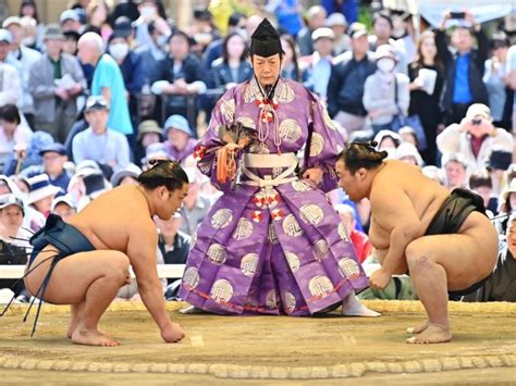 브라질 유명한 것, 그리고 그곳의 축구 열정이 일본의 스모와 어떻게 연결될 수 있을까?